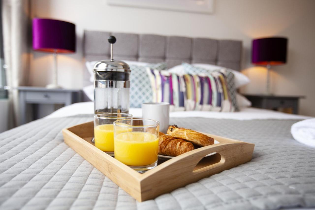 Urban Living'S ~ King Edward Luxury Apartments In The Heart Of Уиндзор Екстериор снимка