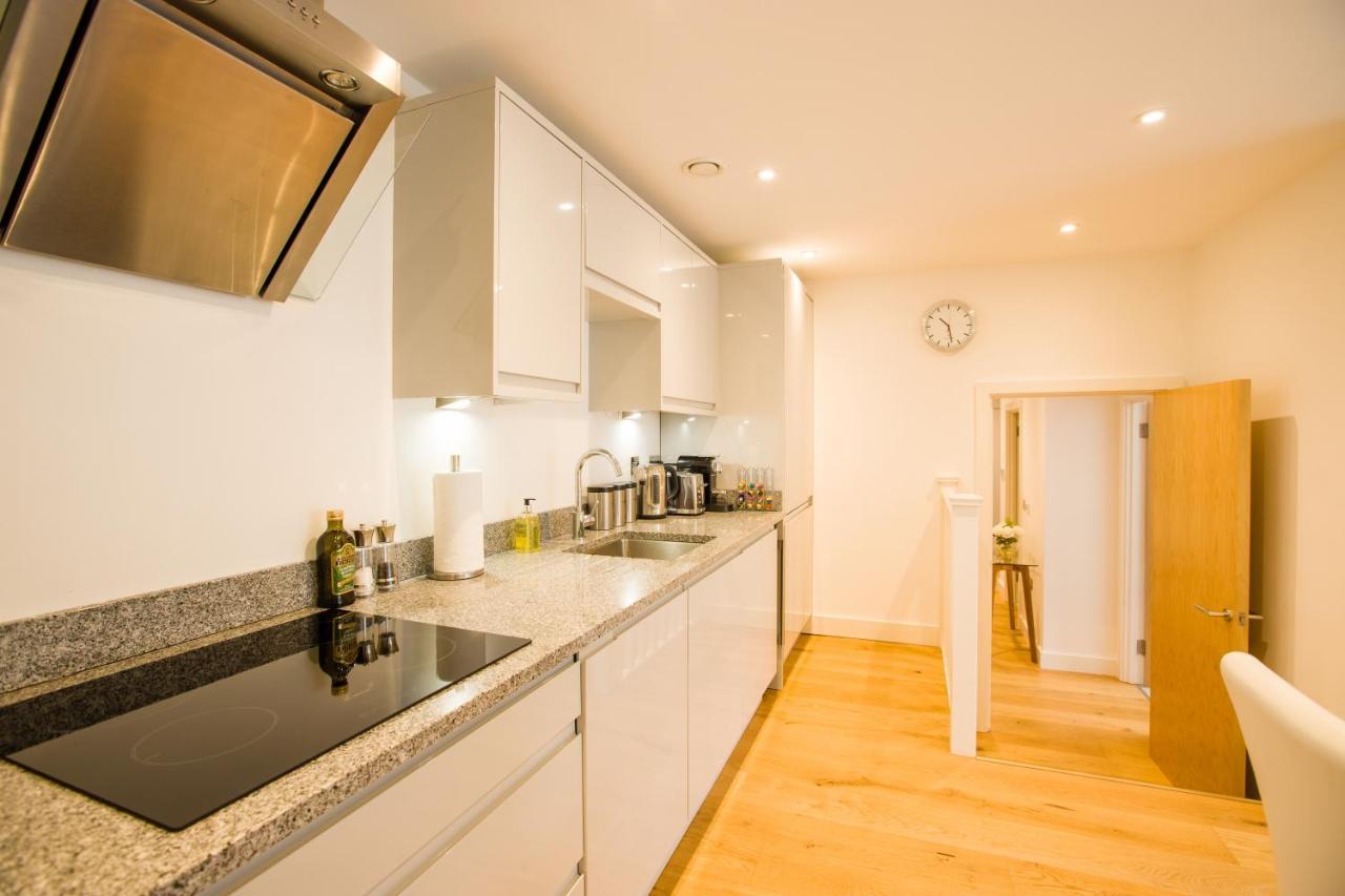 Urban Living'S ~ King Edward Luxury Apartments In The Heart Of Уиндзор Екстериор снимка